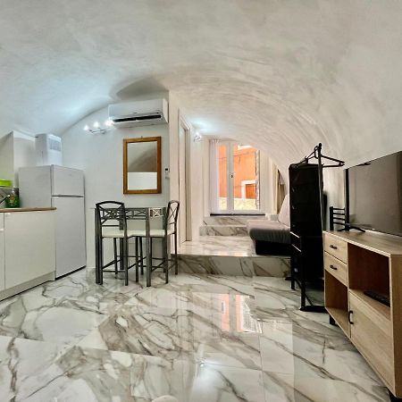 Cave House Apartment Μεντόν Εξωτερικό φωτογραφία