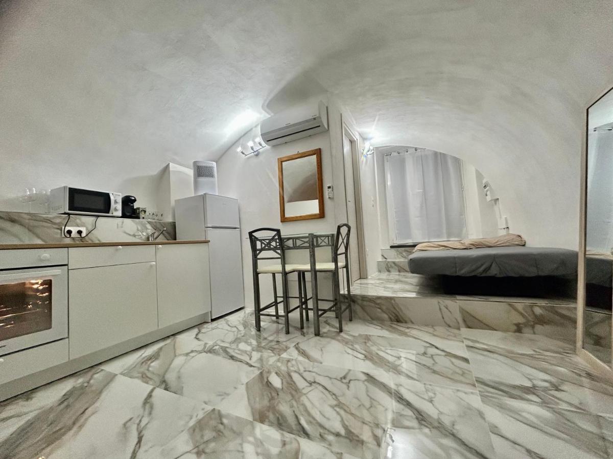 Cave House Apartment Μεντόν Εξωτερικό φωτογραφία